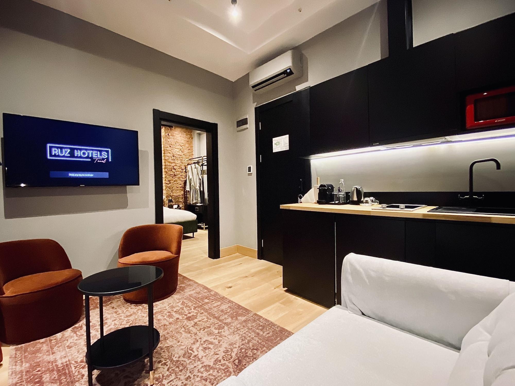 Ruz Hotels Stambuł Zewnętrze zdjęcie Suite